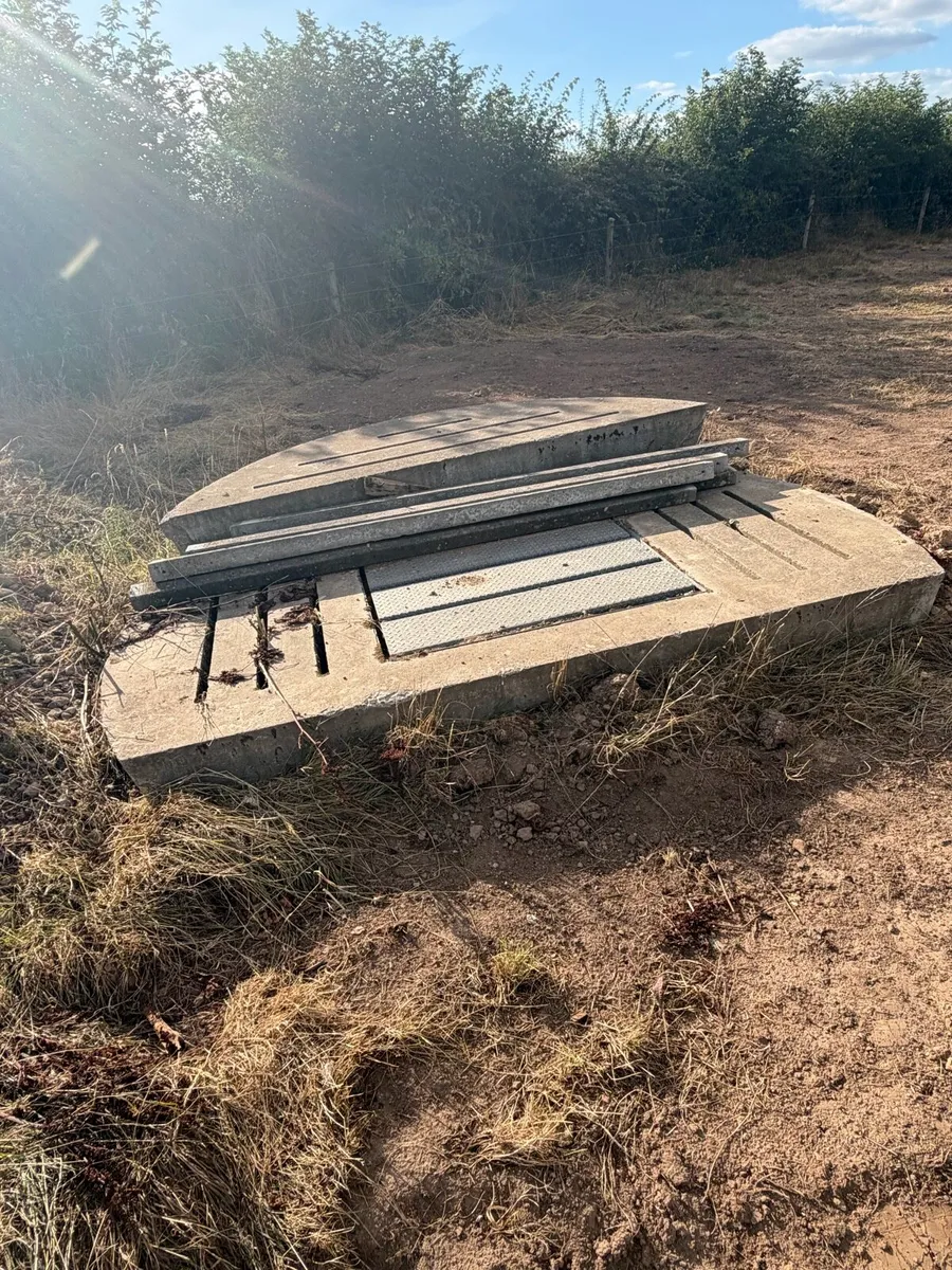 Slatted Tank Cover - Image 2