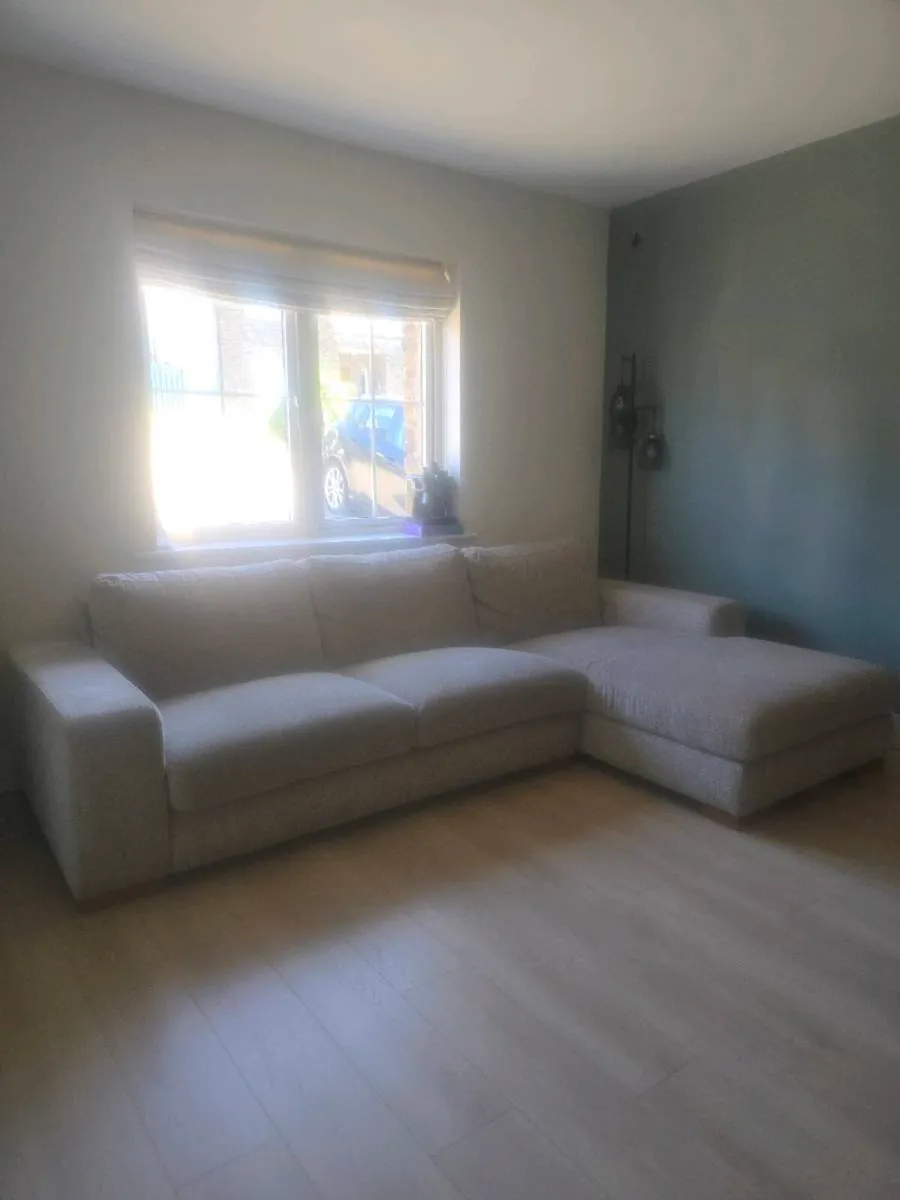 Ez Living 3 piece suite Corner couch - Image 2