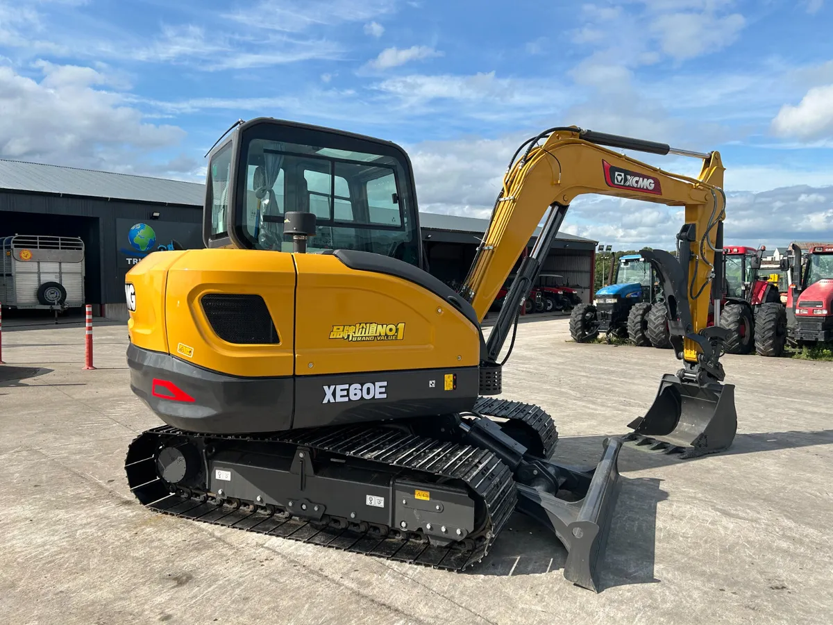 New XCMG XE60 On New 600mm Pads (Full Spec) - Image 3