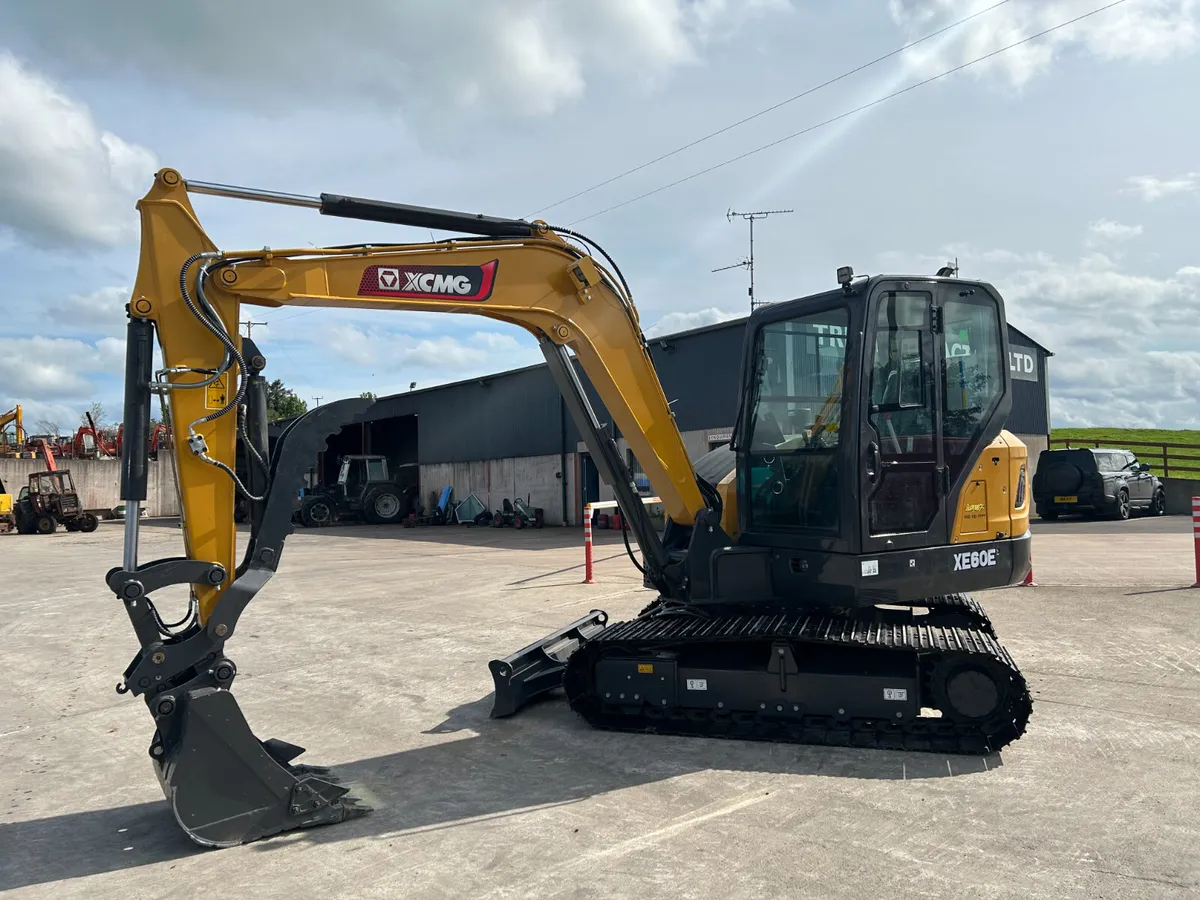 New XCMG XE60 On New 600mm Pads (Full Spec) - Image 3