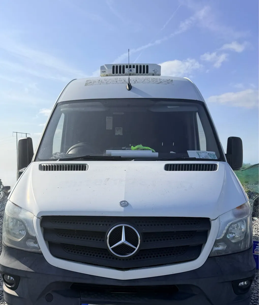 Mercedes benz Sprinter - Image 1