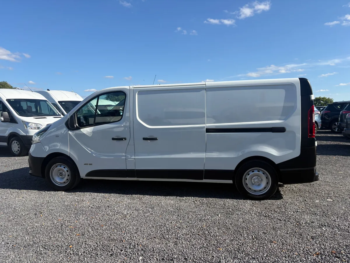 Renault Trafic - Image 1