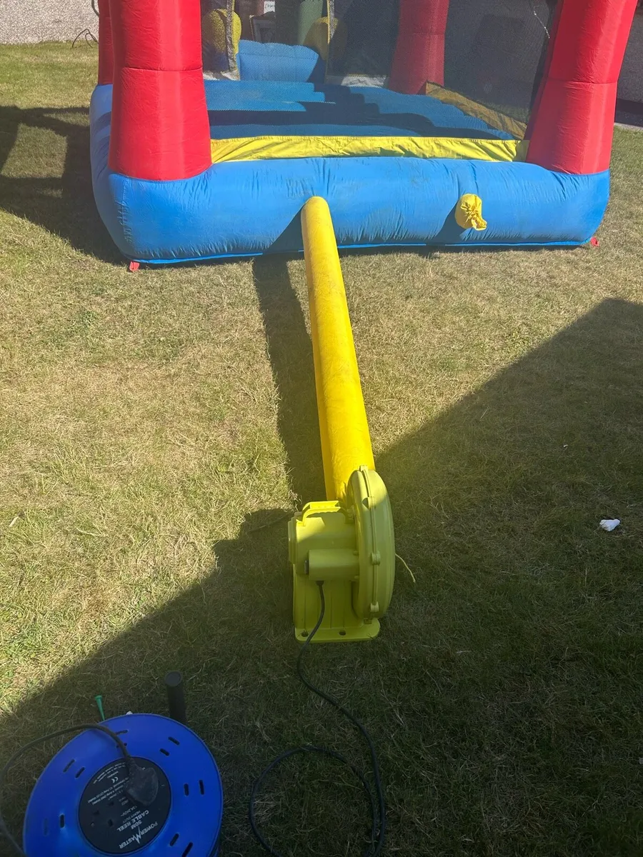 Bouncy Castle - Image 3