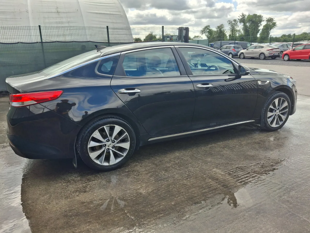 2017 Kia Optima  Platinum  1.7 Diesel - Image 3