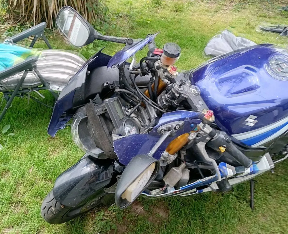 Suzuki gsxr 1000 k4 - Image 3