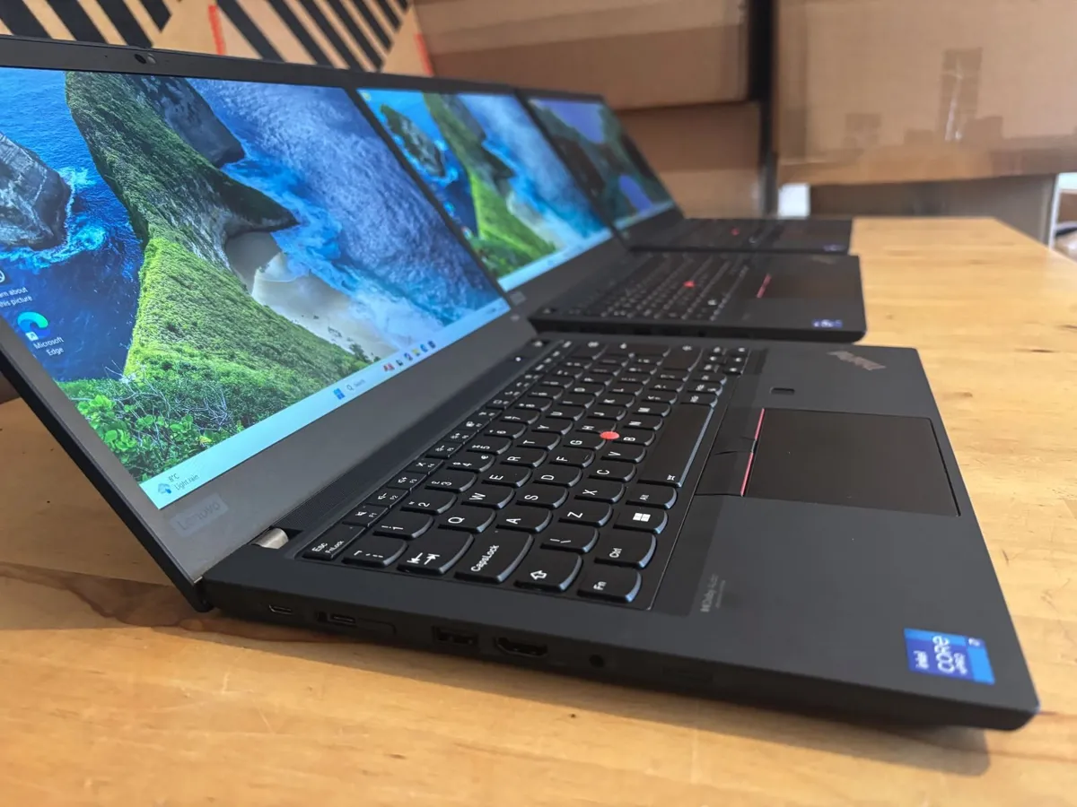Lenovo P14S Gen 2 Workstations-Core i7-nVidia Grap - Image 1