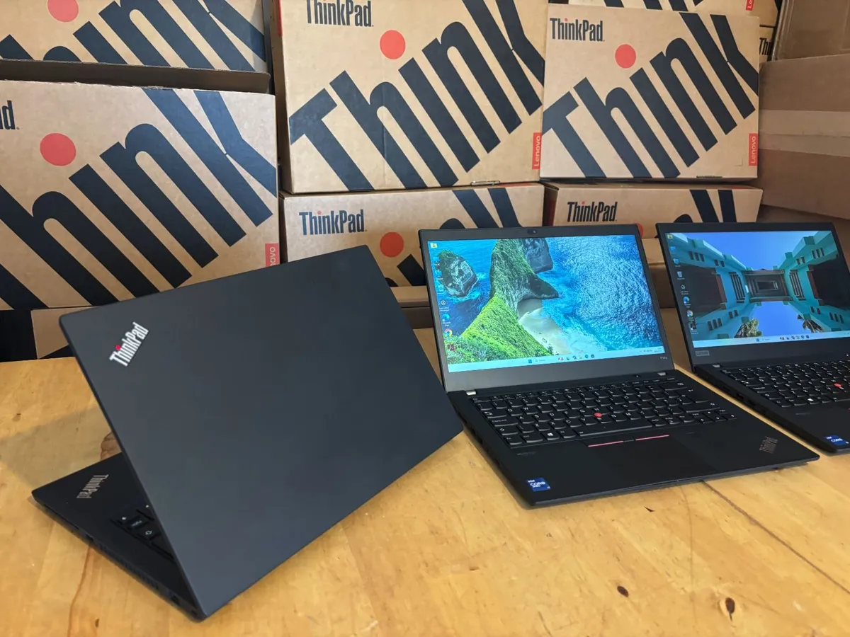 Lenovo P14S Gen 2 Workstations-Core i7-nVidia Grap - Image 2