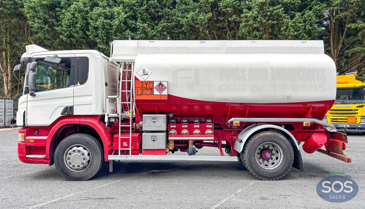 2011 Scania P280 Rigid Tanker - Image 2