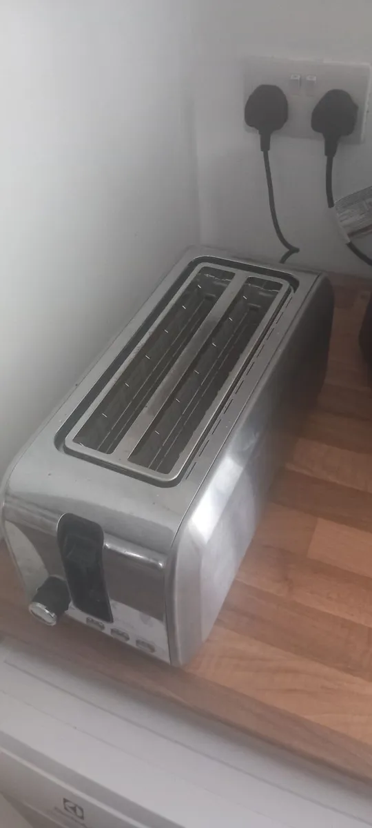 2Toaster - Read Description - Image 1