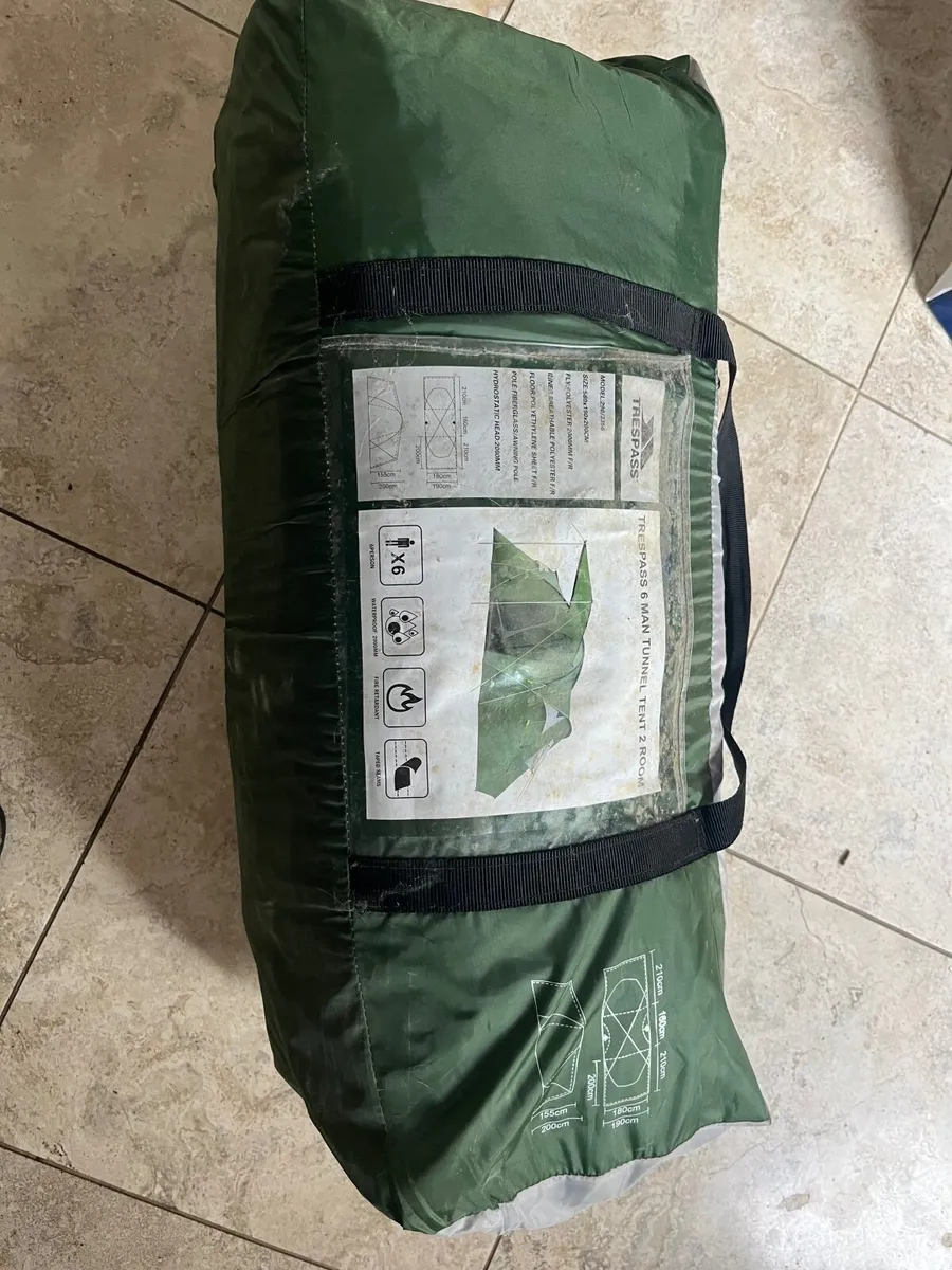 6 man tunnel tent - Image 1