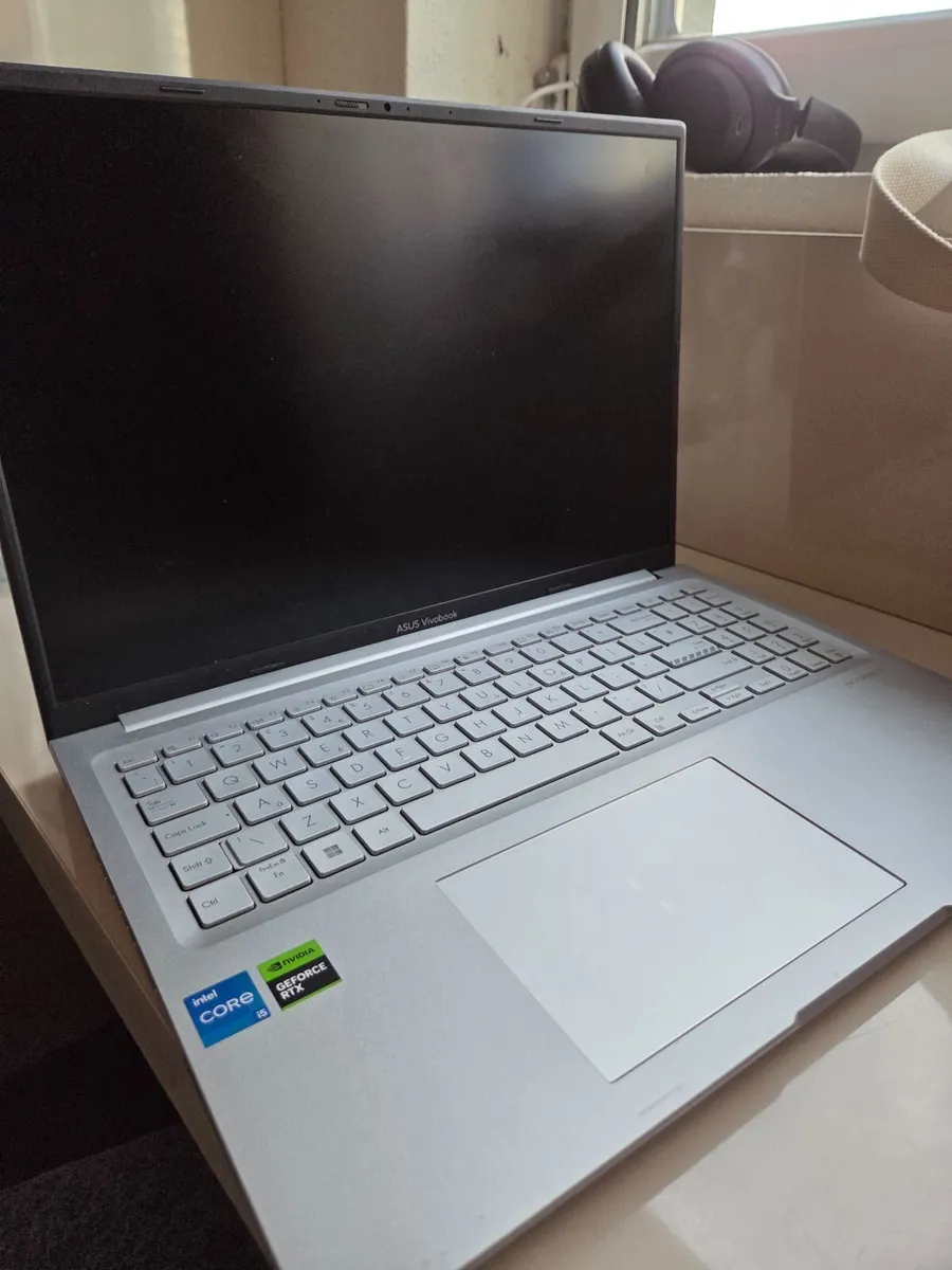 ASUS Vivobook 16” | Intel i5 12th Gen | 16GB RAM | - Image 2