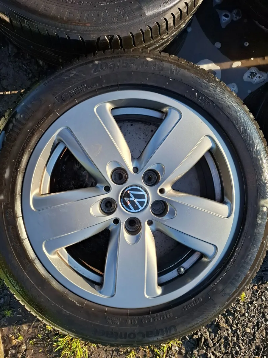 16" Vw Alloys with tyres - Image 4