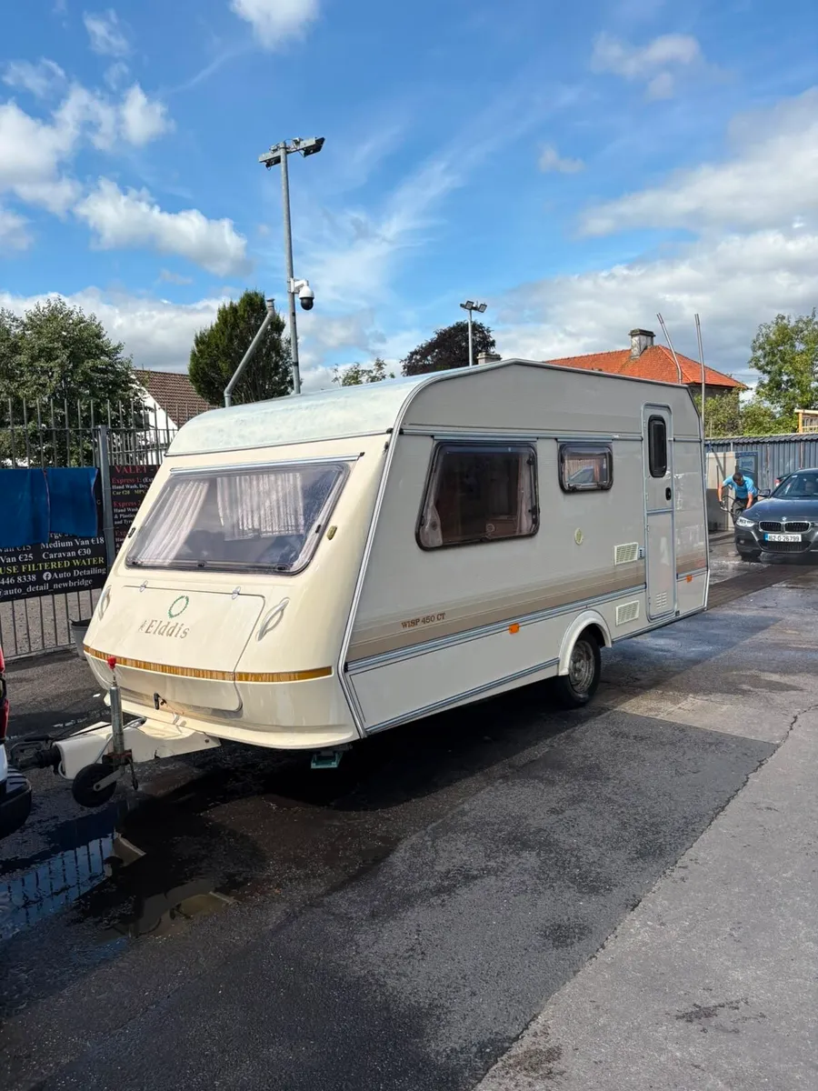 Elddis wisp 4/5 berth lightweight caravan - Image 2