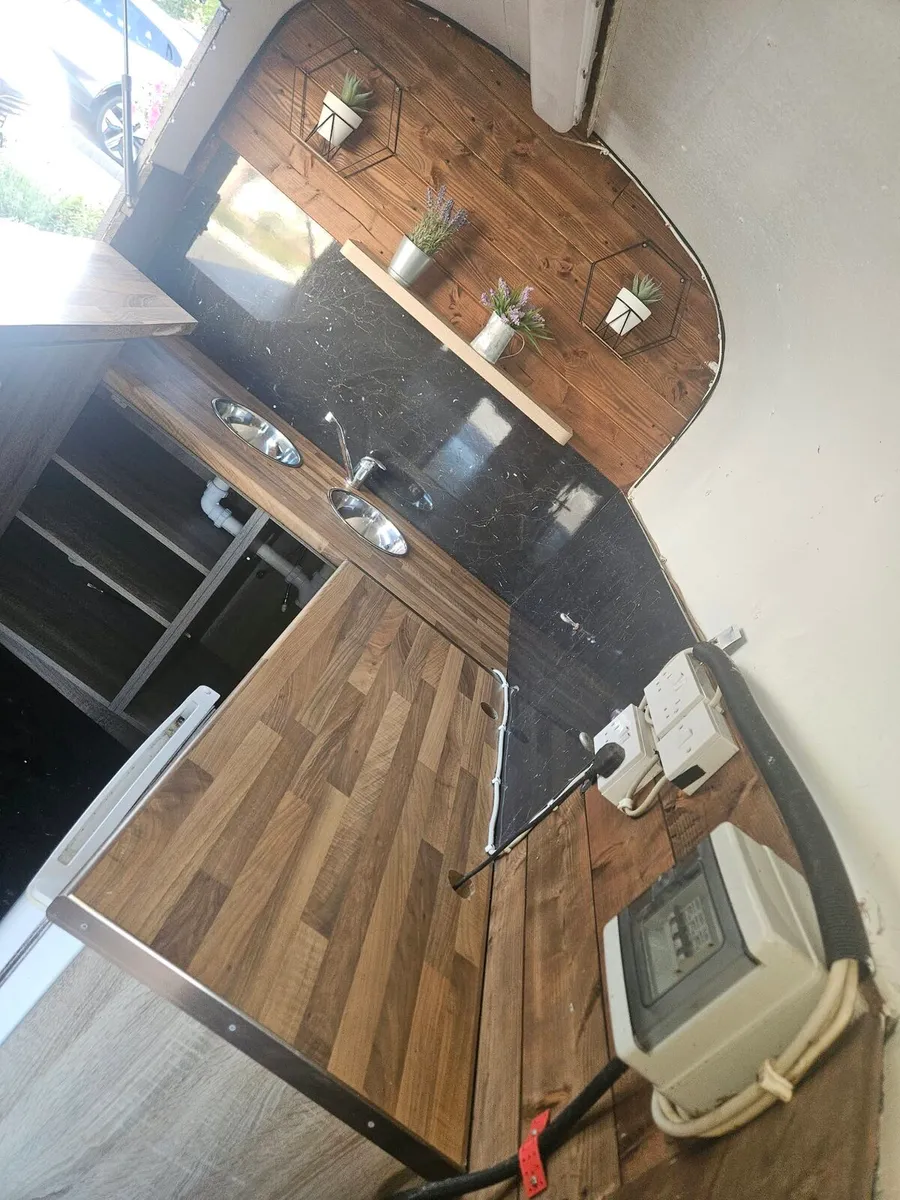 Horsebox Catering Trailer - Image 4