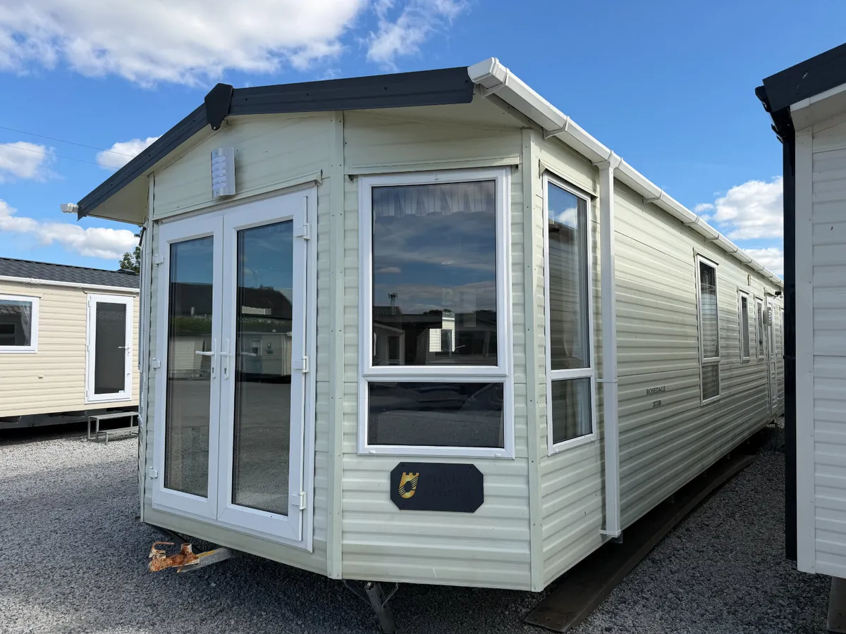 Carnaby Rosedale 37x12 3 bed - Image 1