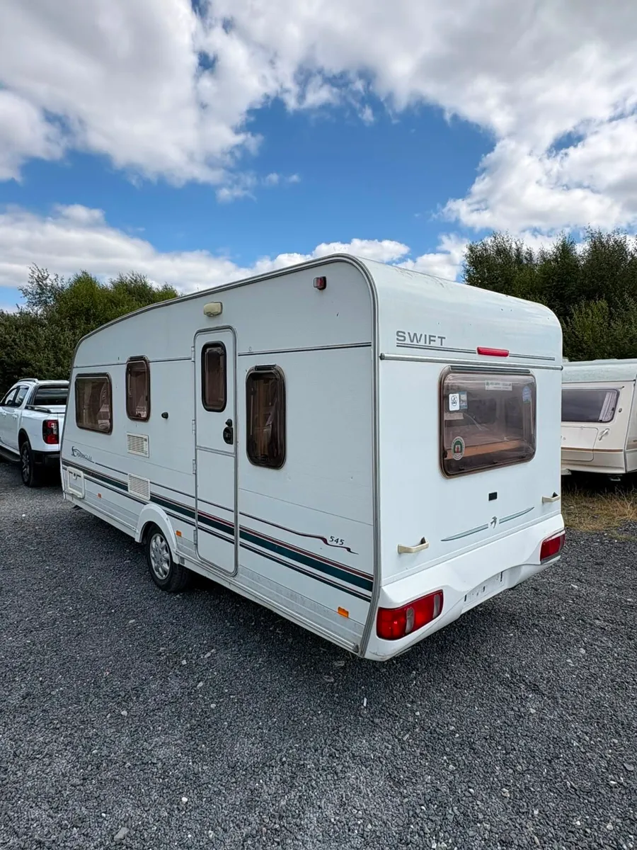 Swift 5/6 Berth + Awning Caravan For Sale - Image 3