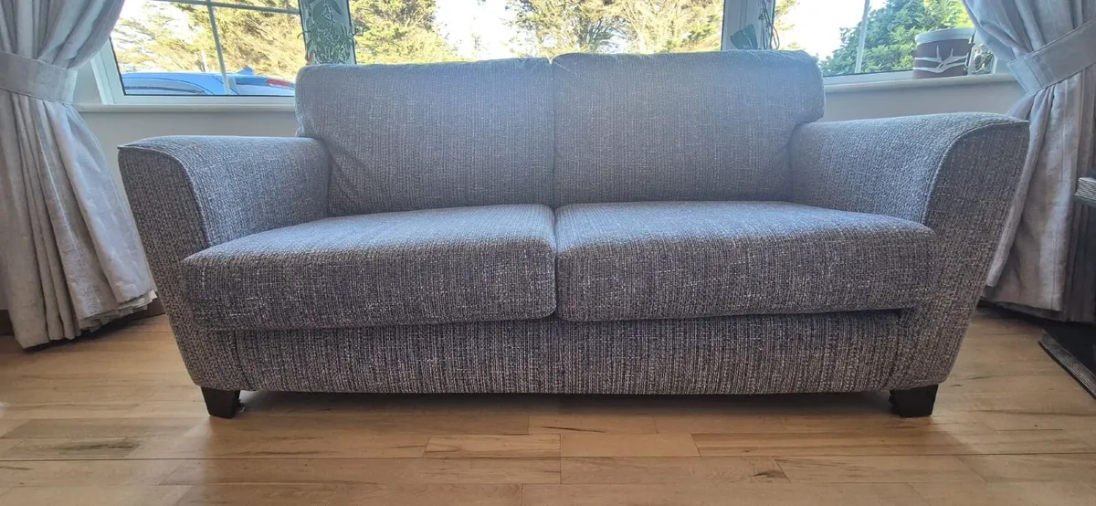 3 Seater Sofa & 2 x Arm Chairs - Image 4