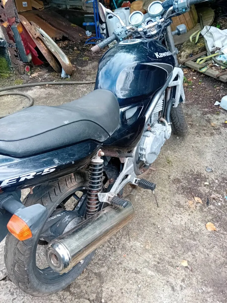 3 x motorbikes Kawasaki Lexmoto and BSA - Image 4