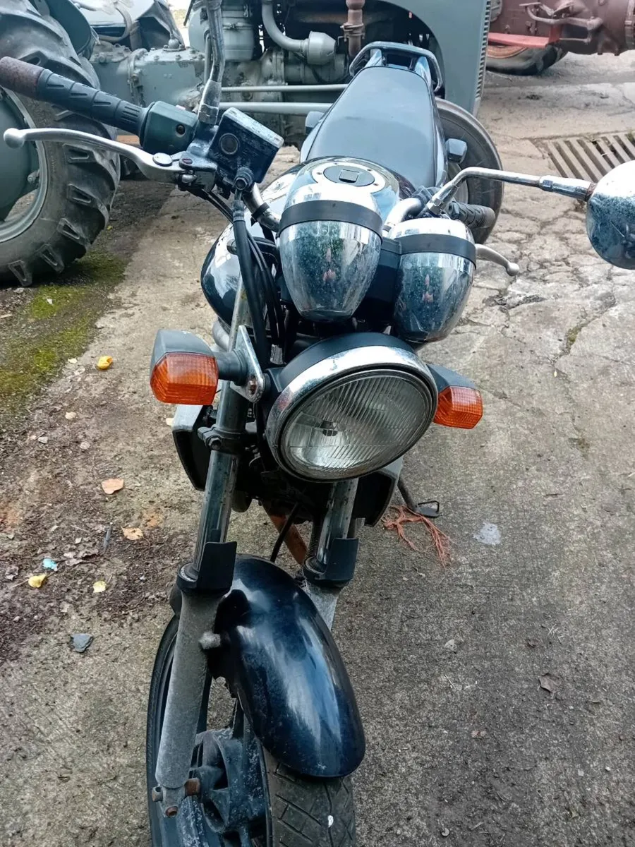 3 x motorbikes Kawasaki Lexmoto and BSA - Image 1