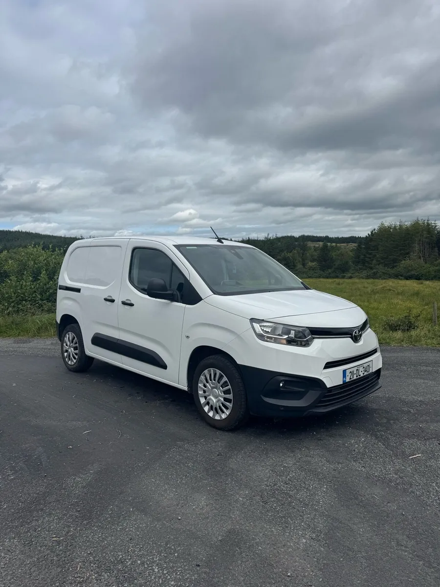 Toyota - Image 1