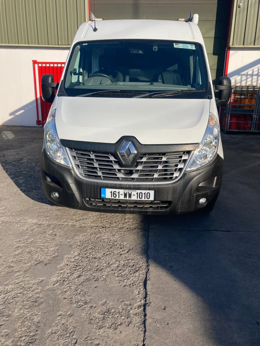 Camper van - Image 2