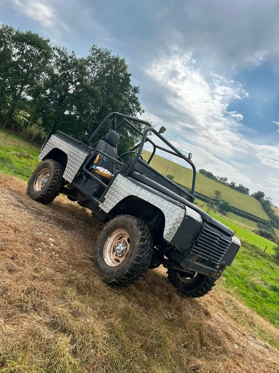 Land Rover off road trialer defender 90 - Image 2