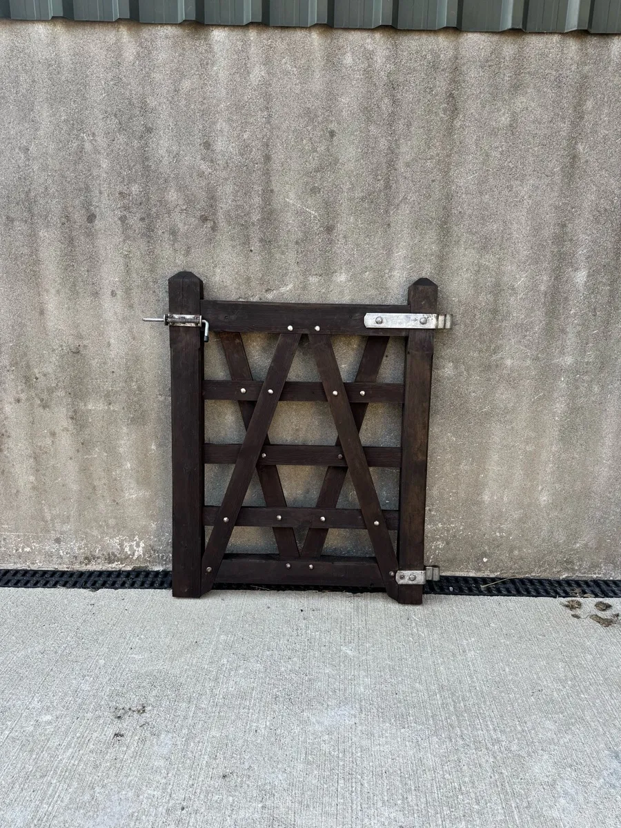 Timber garden fence - Image 1