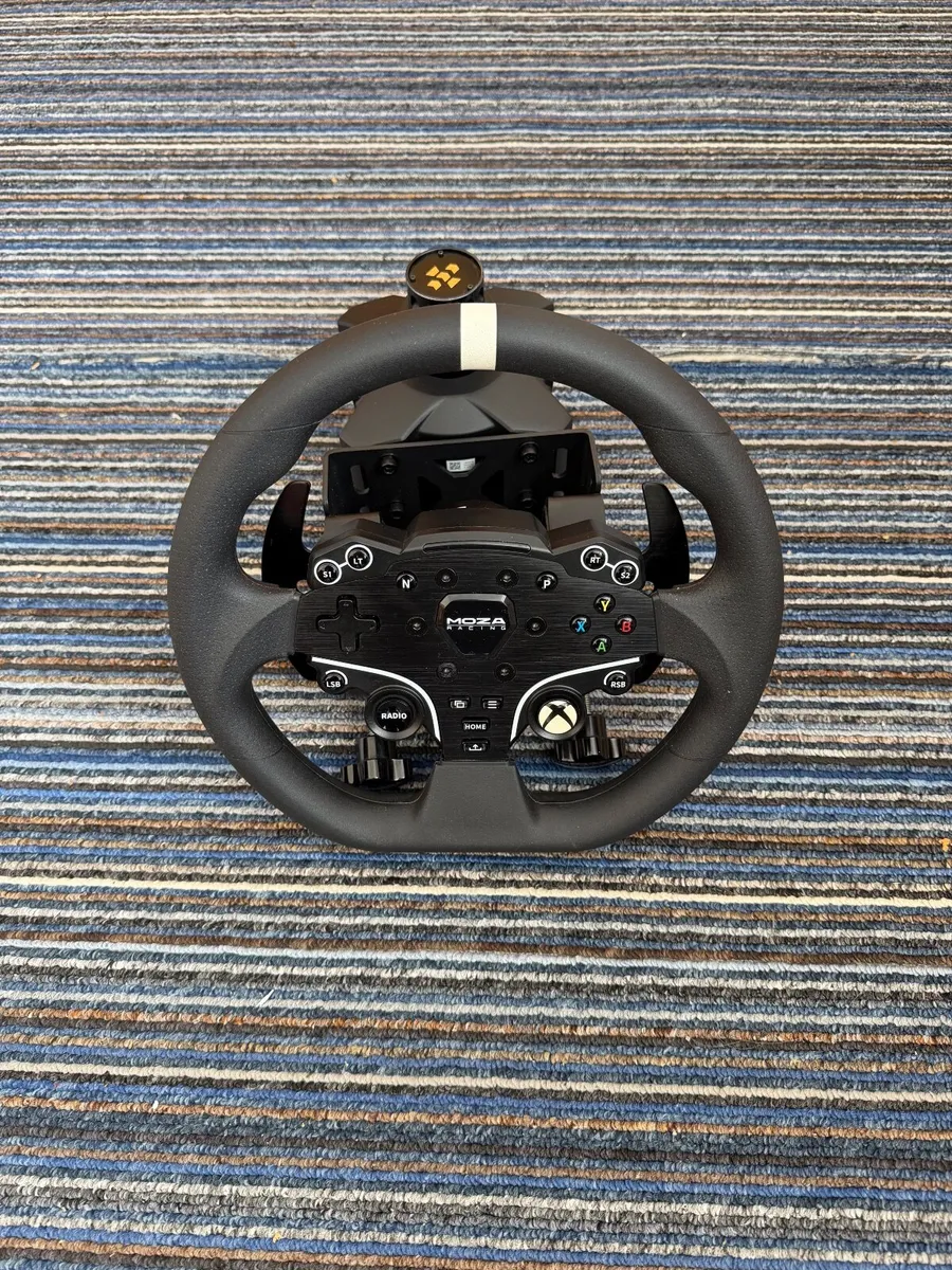 Moza R3 +Kit - Image 1