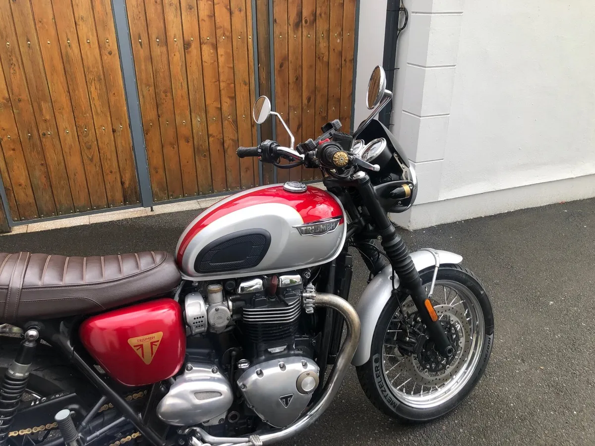Triumph Bonneville 2016 - Image 2