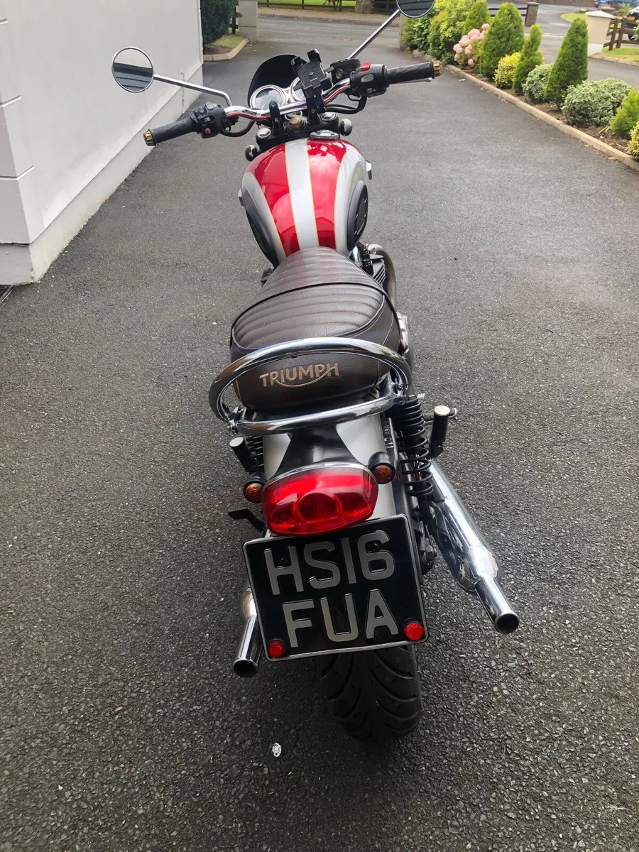 Triumph Bonneville 2016 - Image 4