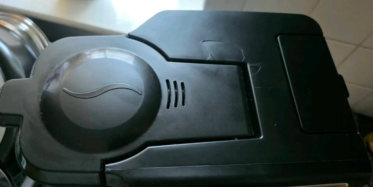 Russell Hobbs Grind & Brew Coffee Machine - Image 2