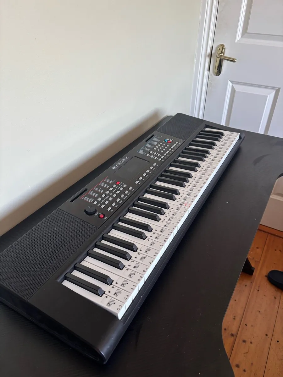 Electronic Piano Keyboard 61 Keys Black - Image 1