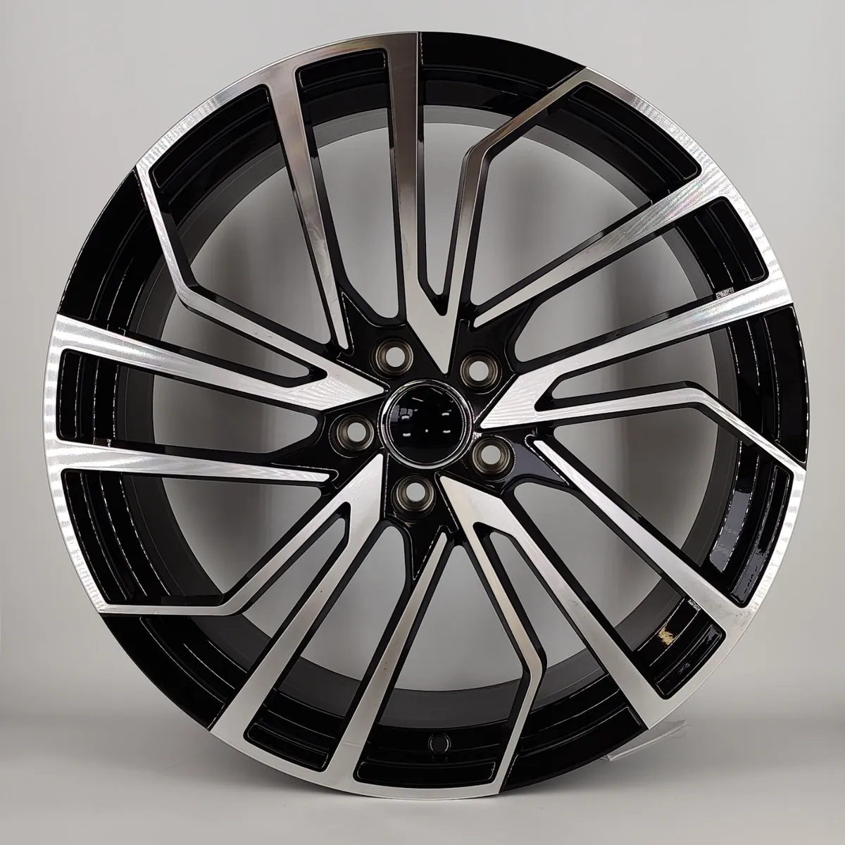 20" 21" Audi RS5 New Style - Image 2