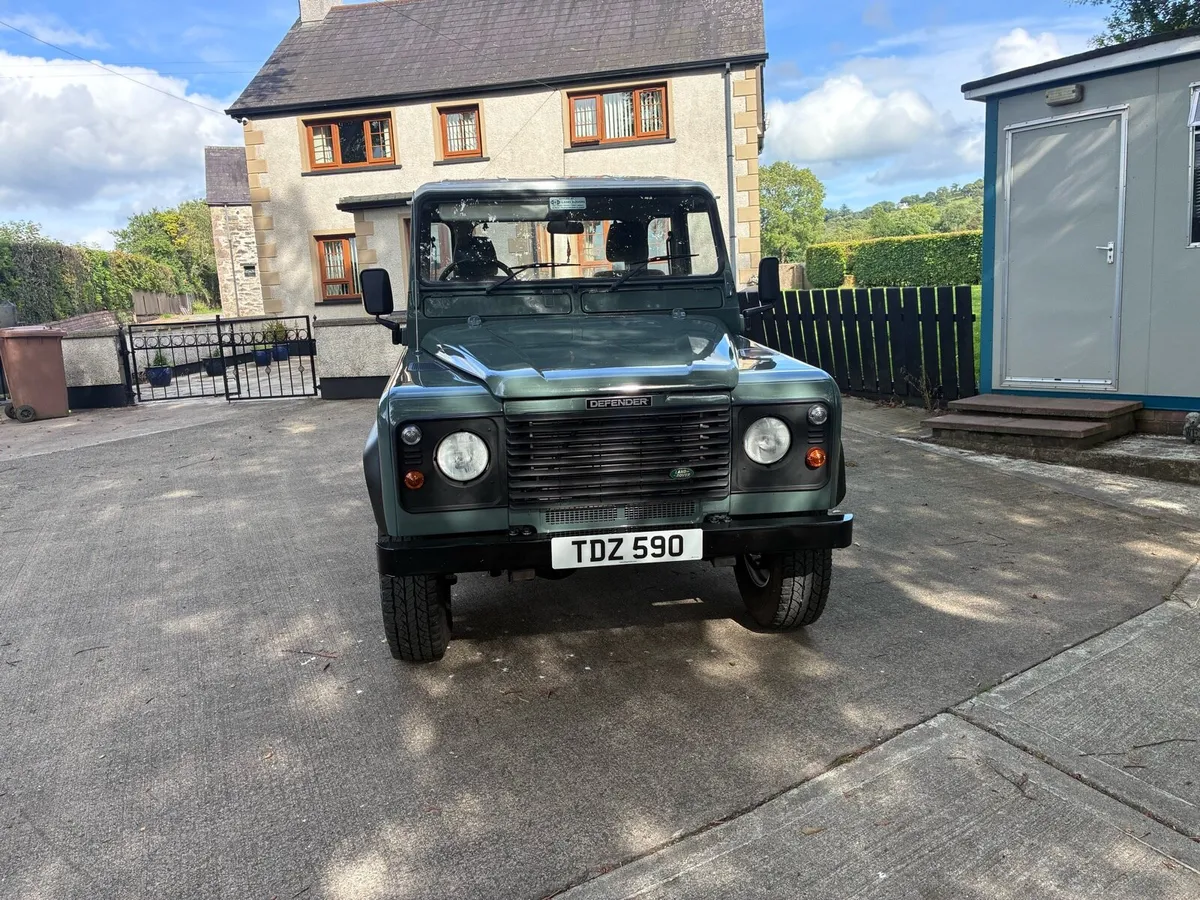 Land Rover defender 90 td5 - Image 2