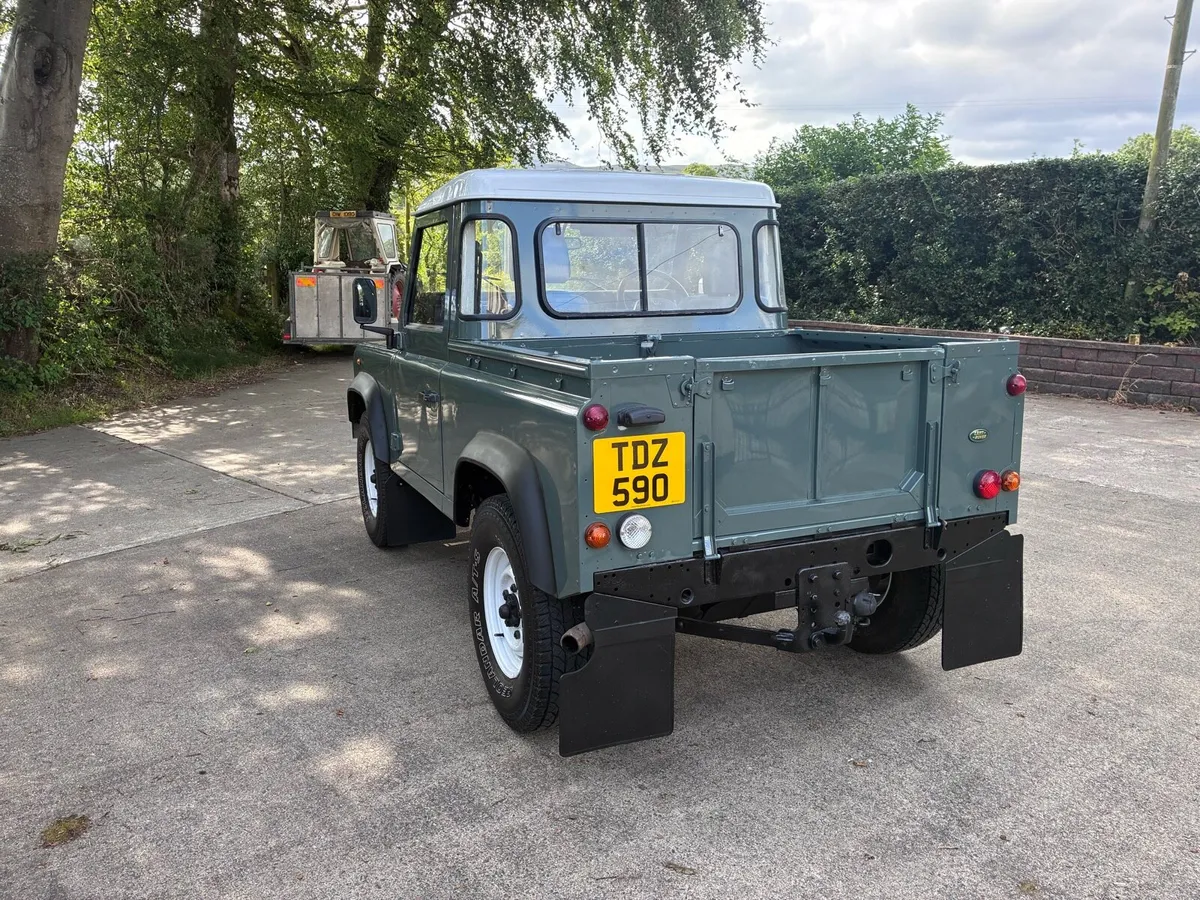 Land Rover defender 90 td5 - Image 4