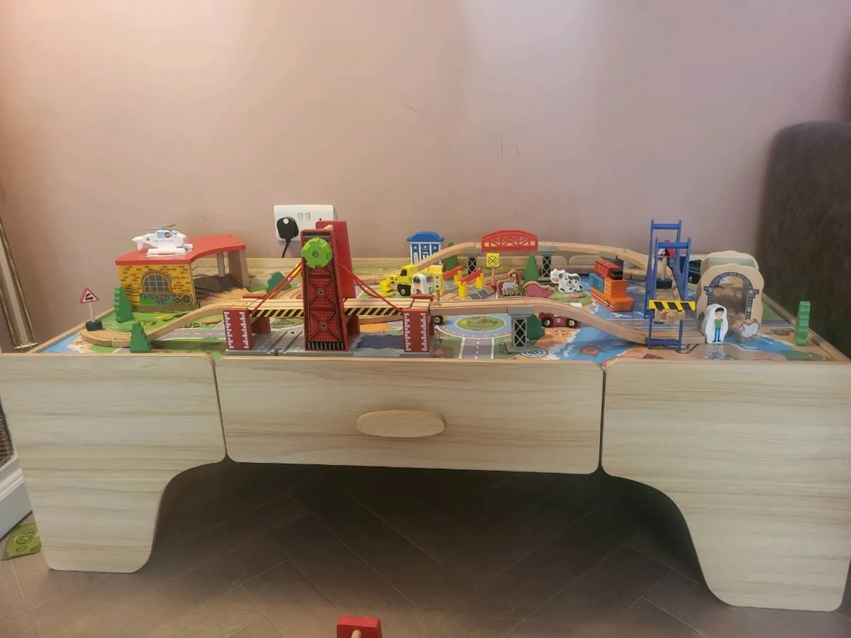 Wooden train set - Image 1