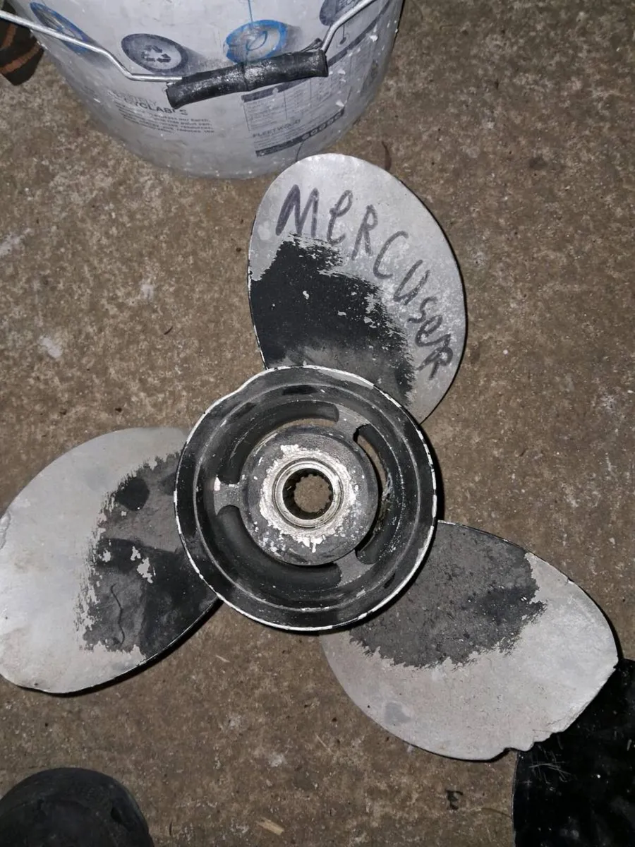 Boat accessories - Image 1
