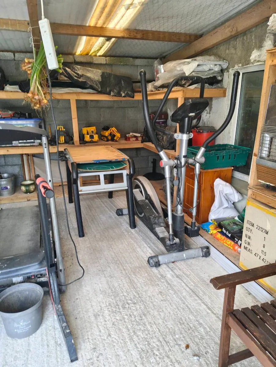 Gym equipment - Image 1