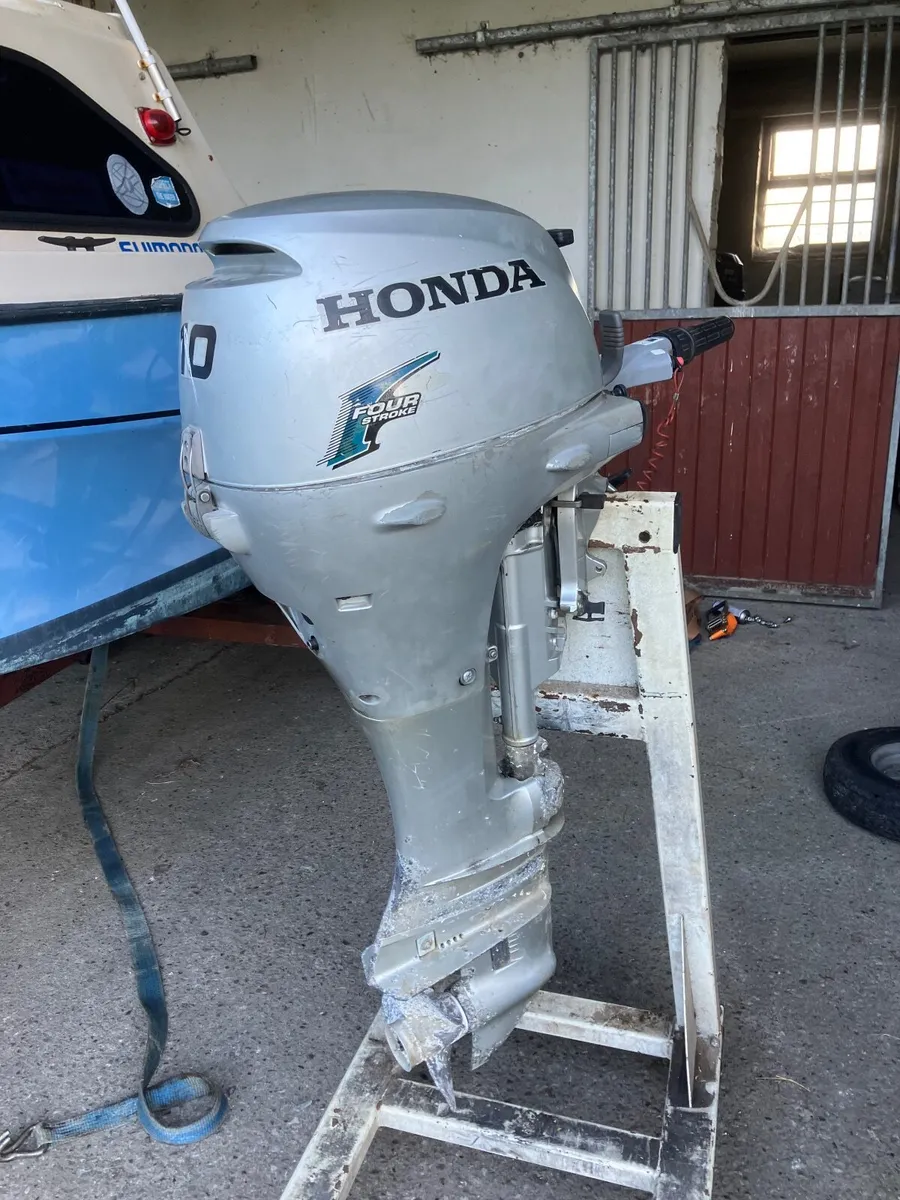 HONDA 10 HP OUTBOARD 4 STROKE TILLER - Image 1
