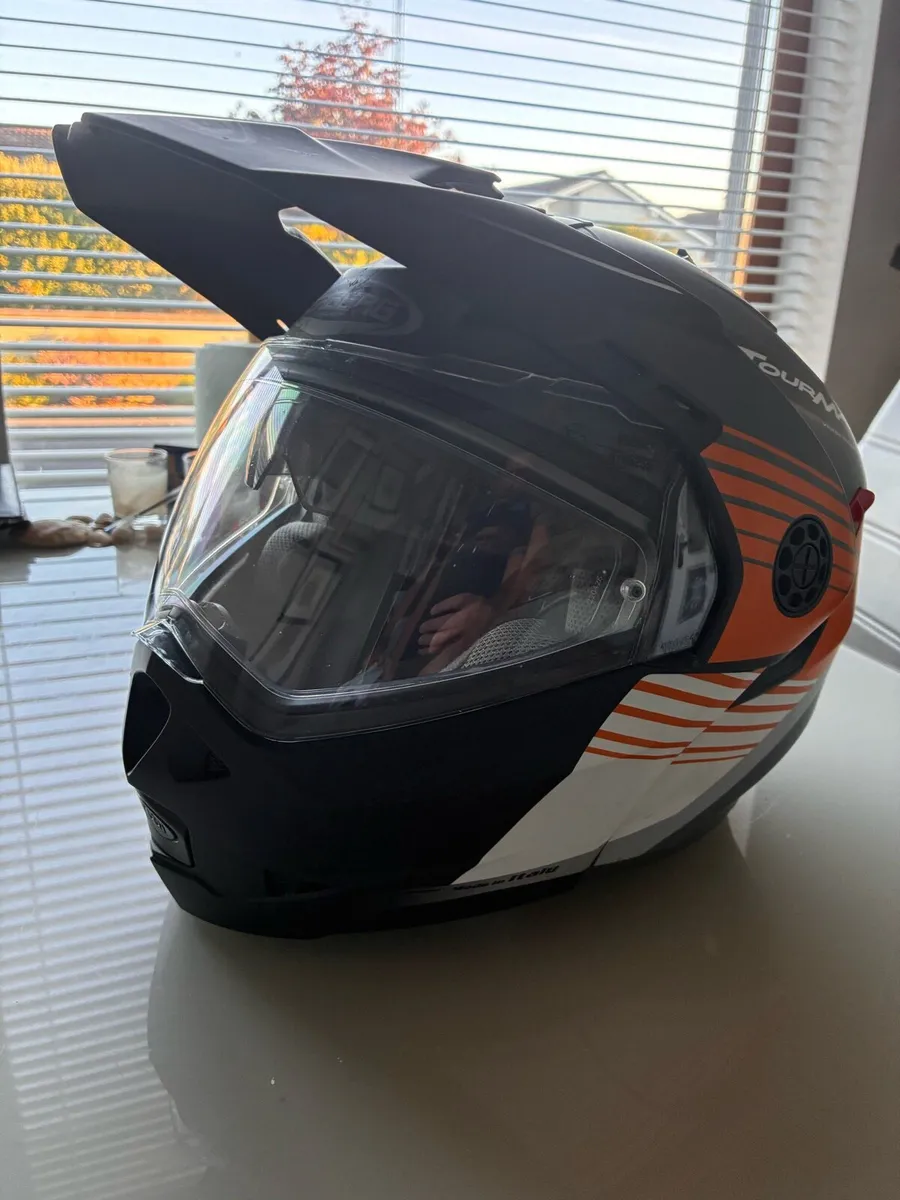 Caberg tourmax helmet - Image 2