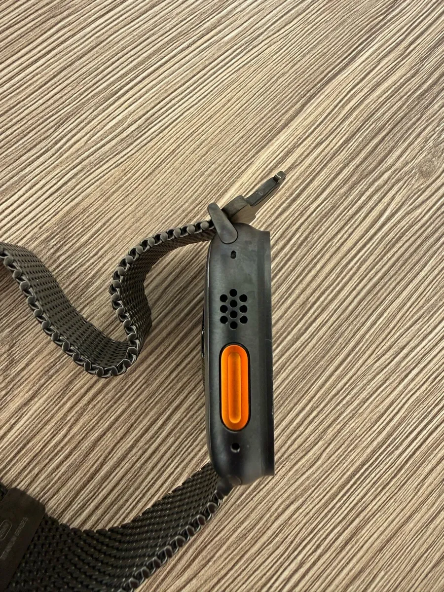 iPhone Watch Ultra 3 - Image 3