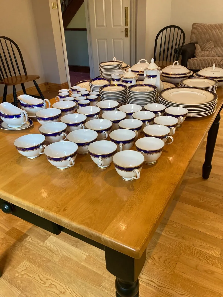 Dinner Service - China - Royal Grafton - 130 Piece - Image 3
