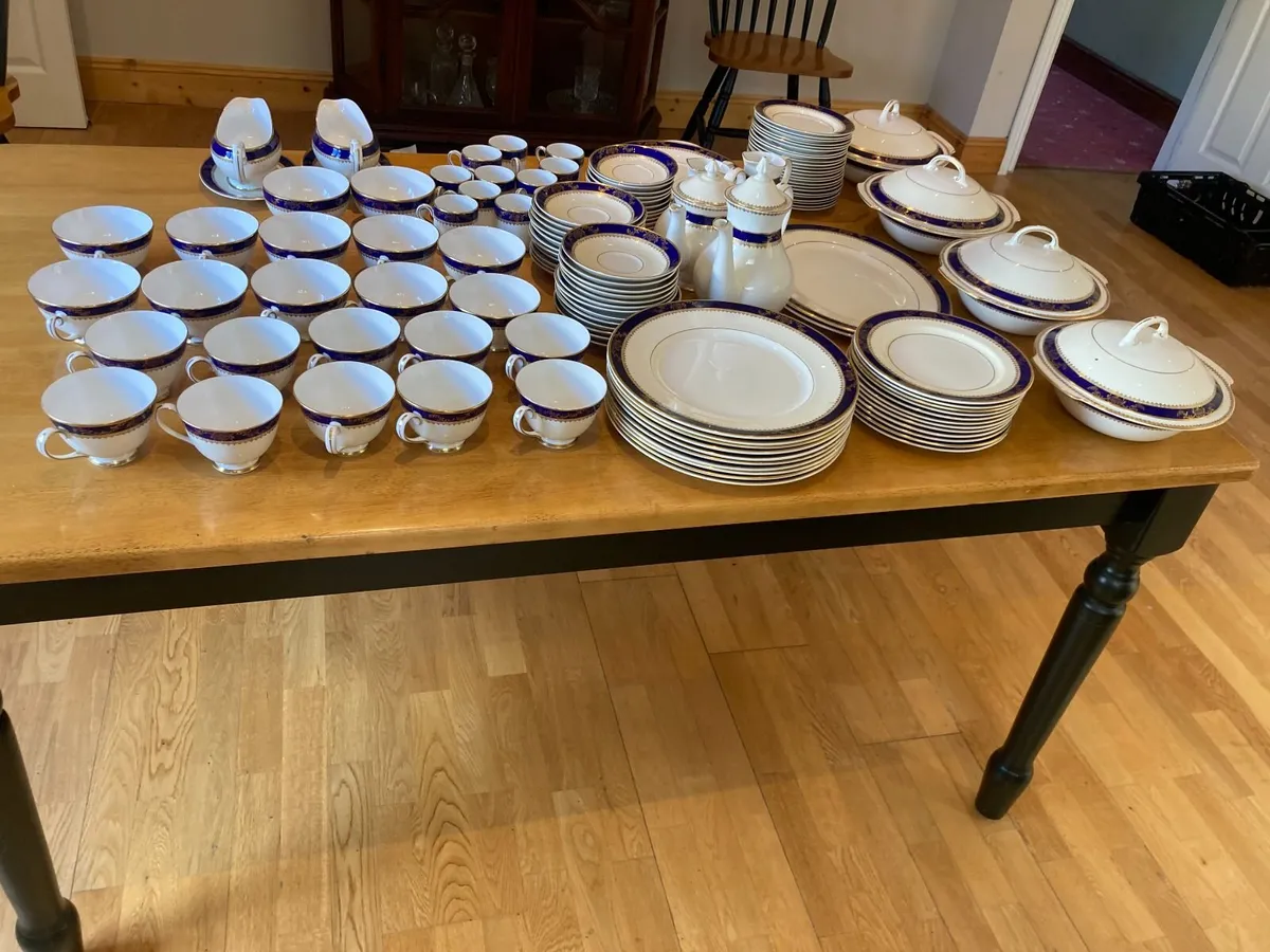 Dinner Service - China - Royal Grafton - 130 Piece - Image 4