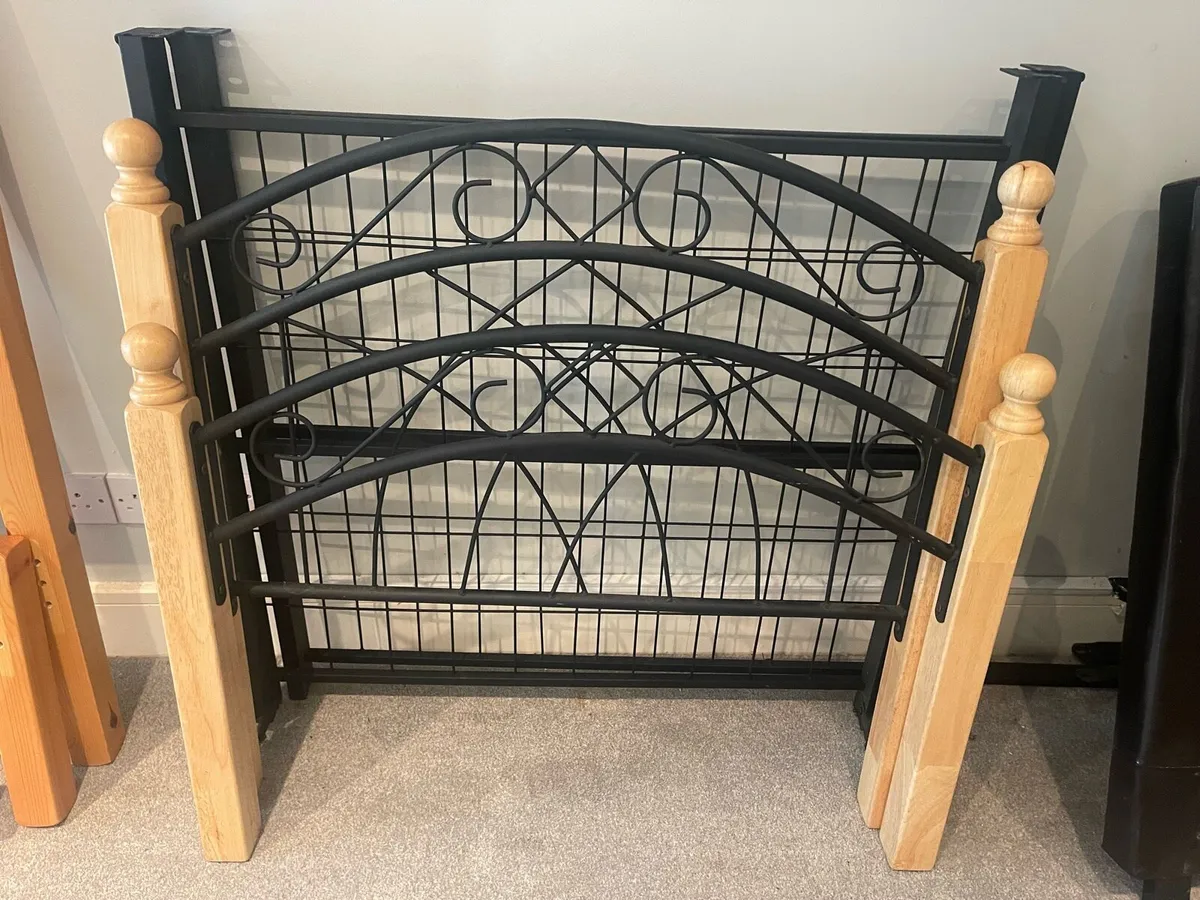 Extremely Solid Single Bed Frame - Can Deliver