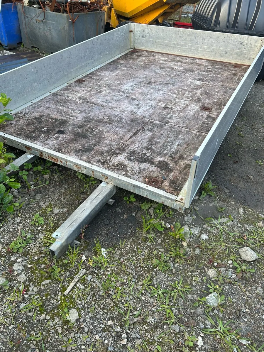 Beavertail body for 3.5 tone lorry - Image 2