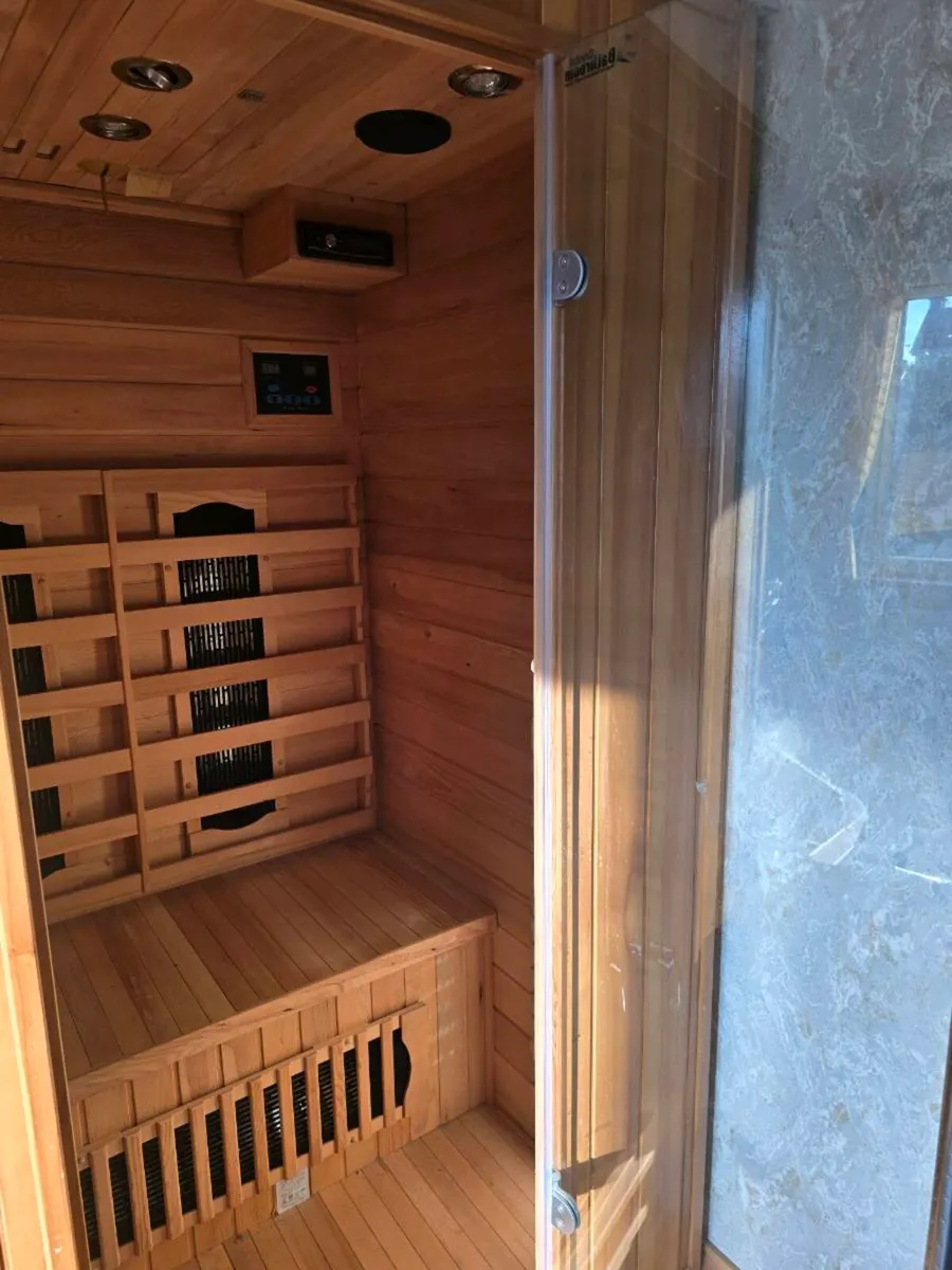 Sauna - Image 2