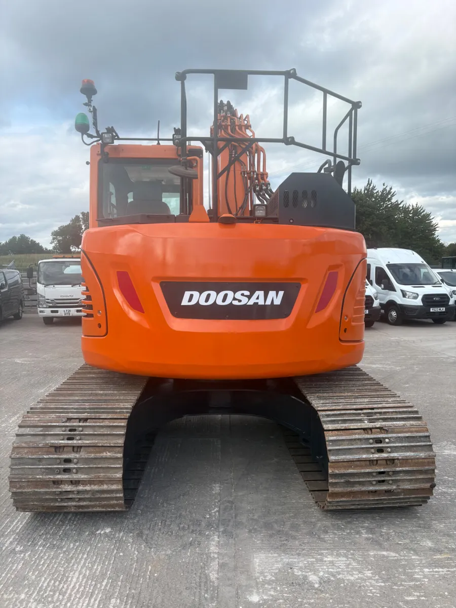 2021 DOOSAN DX140LCR LOW HOURS - Image 4