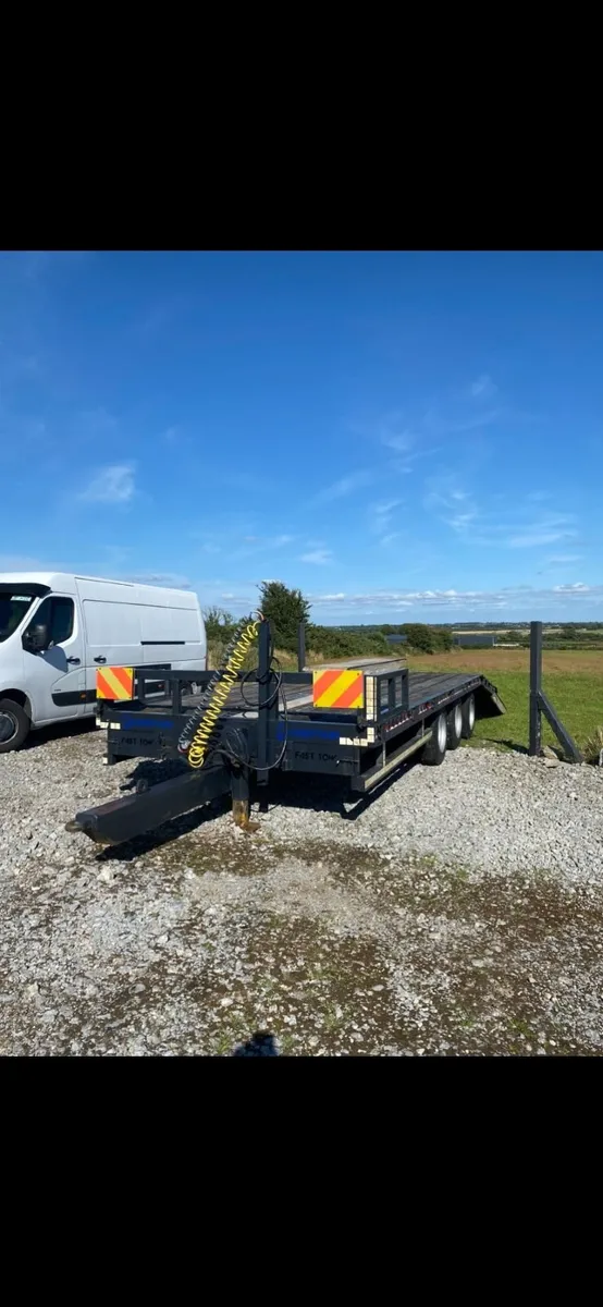 24ft 24 Tonne Chieftain Low Loader - Image 2