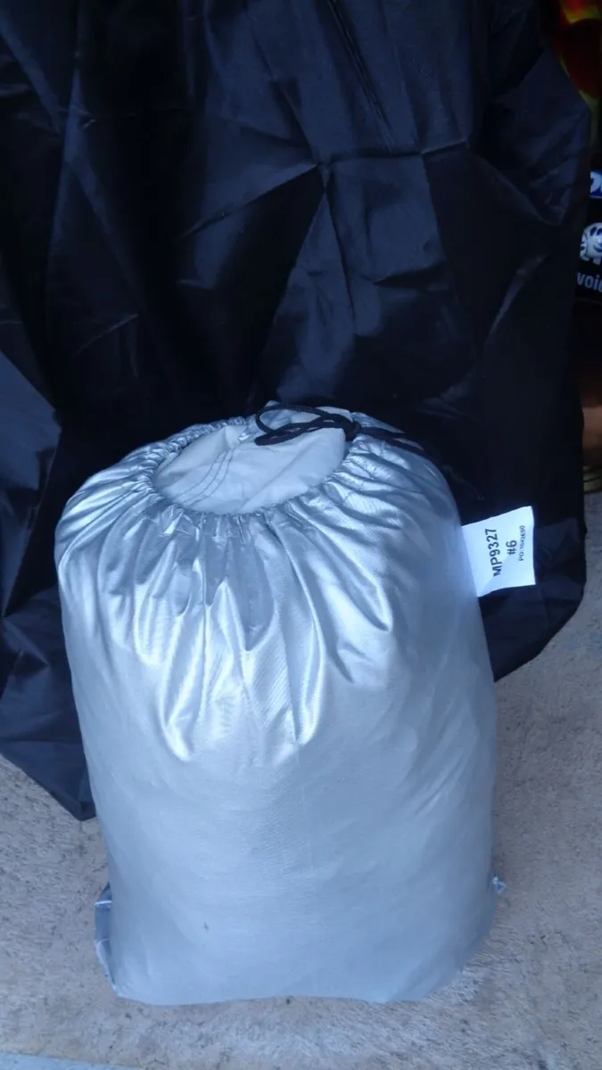 Camper van winter top cover in new condition. - Image 4