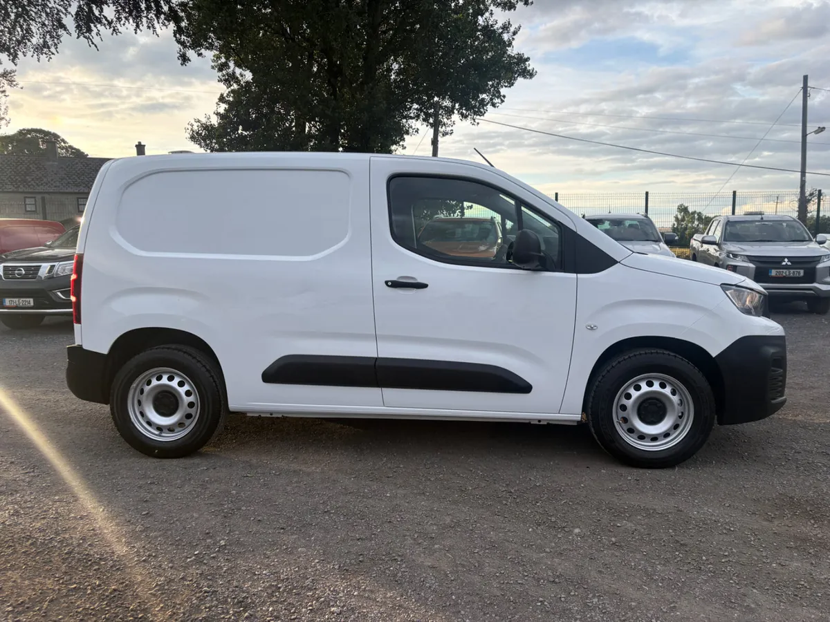 Peugeot Partner - Image 1